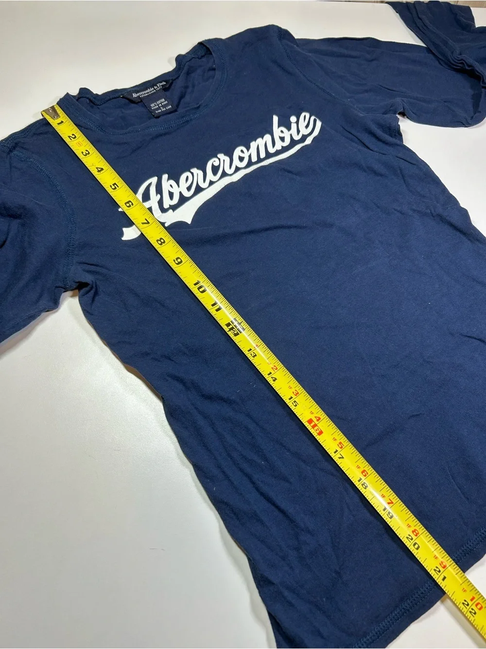 Abercrombie & Fitch Women’s Large L Blue Graphic Crew Neck Vintage 100% Cotton
